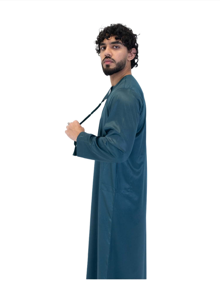 Islamic Impressions Silky Tassel Thobe
