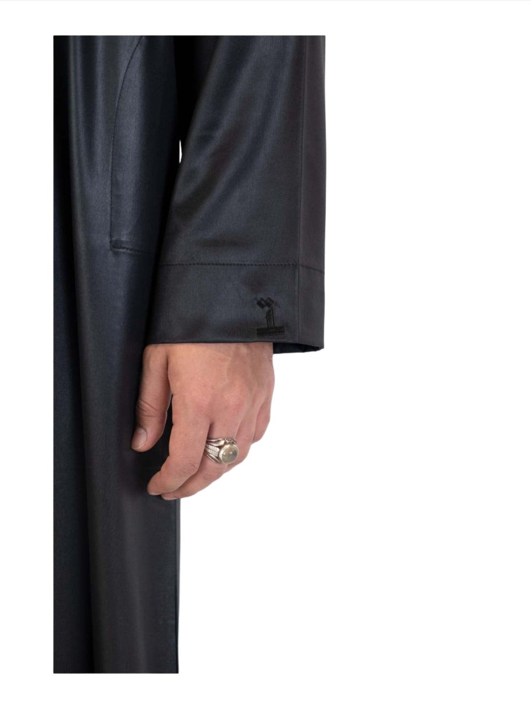 Islamic Impressions Silky Collared Thobe