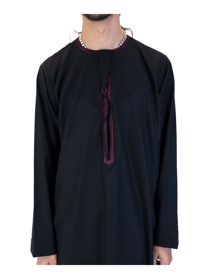 الثوب العماني الإسلامي مع شرابة للرجال من مجموعة حمدان