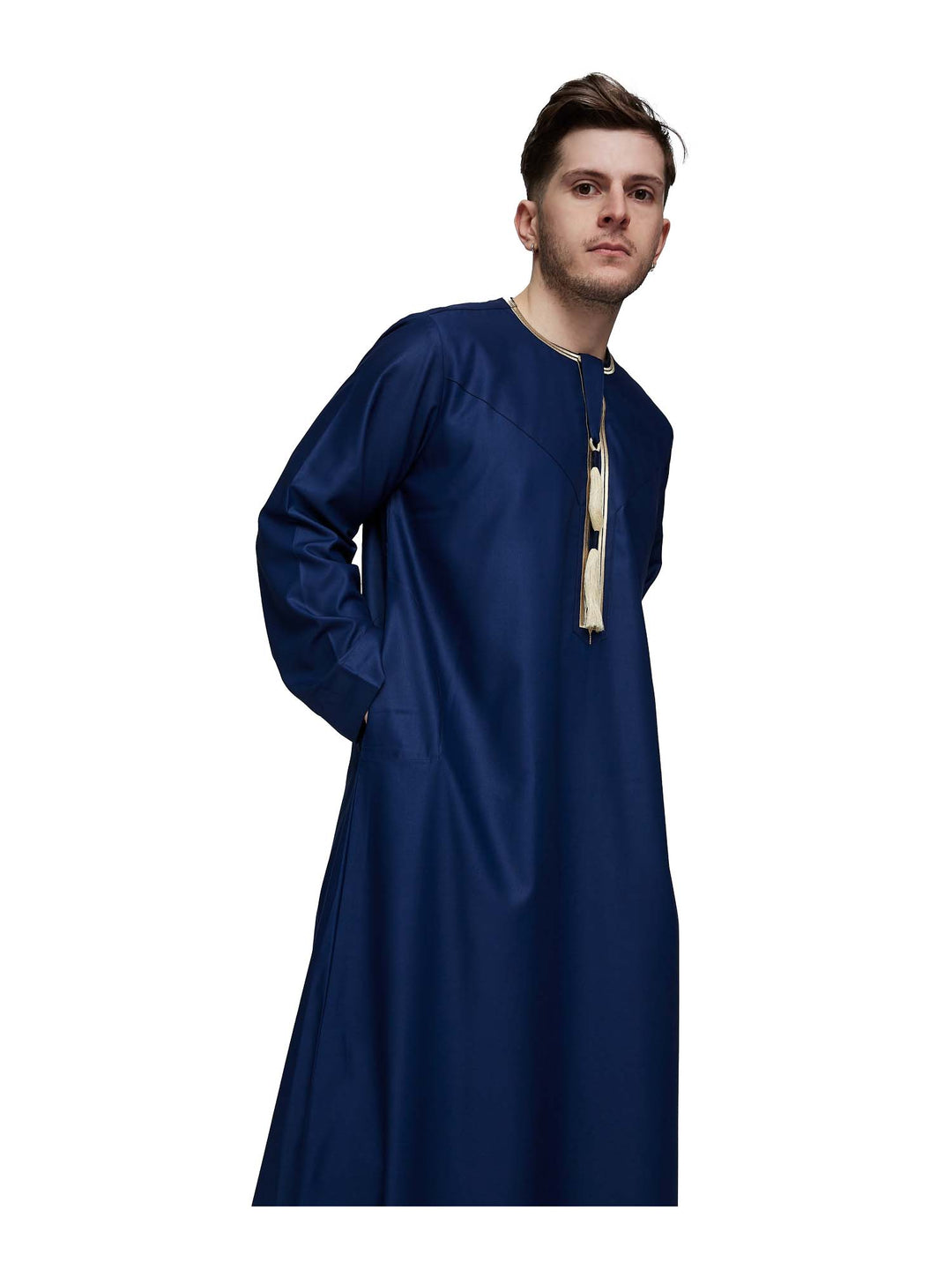 الثوب العماني الإسلامي مع شرابة للرجال من مجموعة حمدان