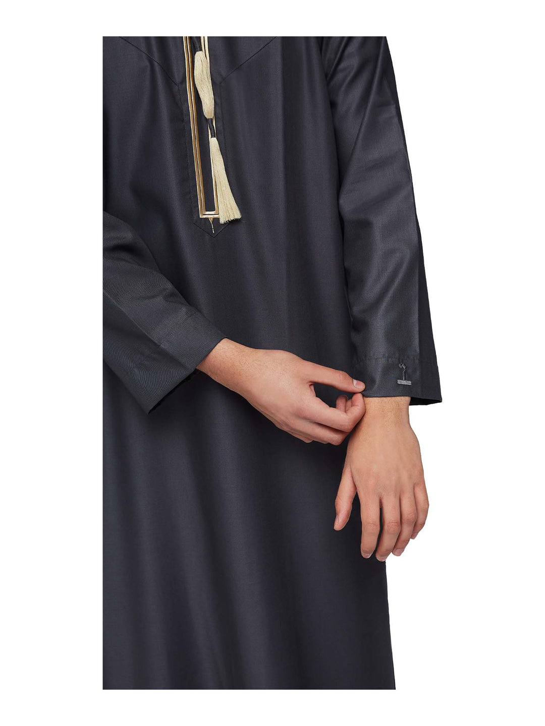 الثوب العماني الإسلامي مع شرابة للرجال من مجموعة حمدان