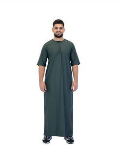 Men's short sleeve Omani thobe in Dark Green - front view