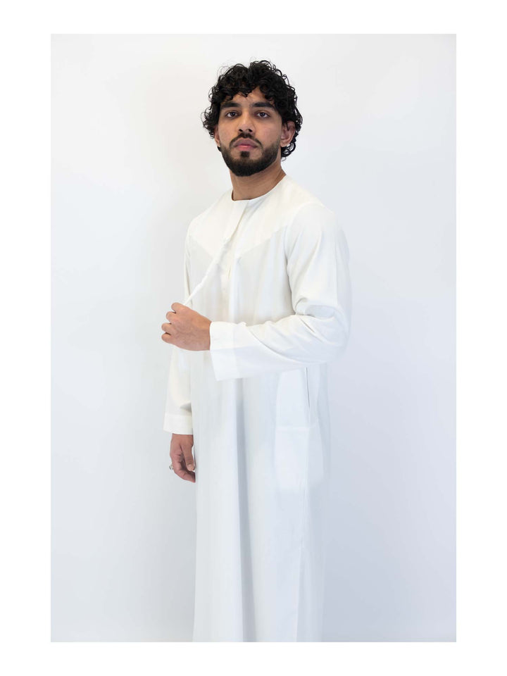 Islamic Impressions Omani Thobe With Tassel