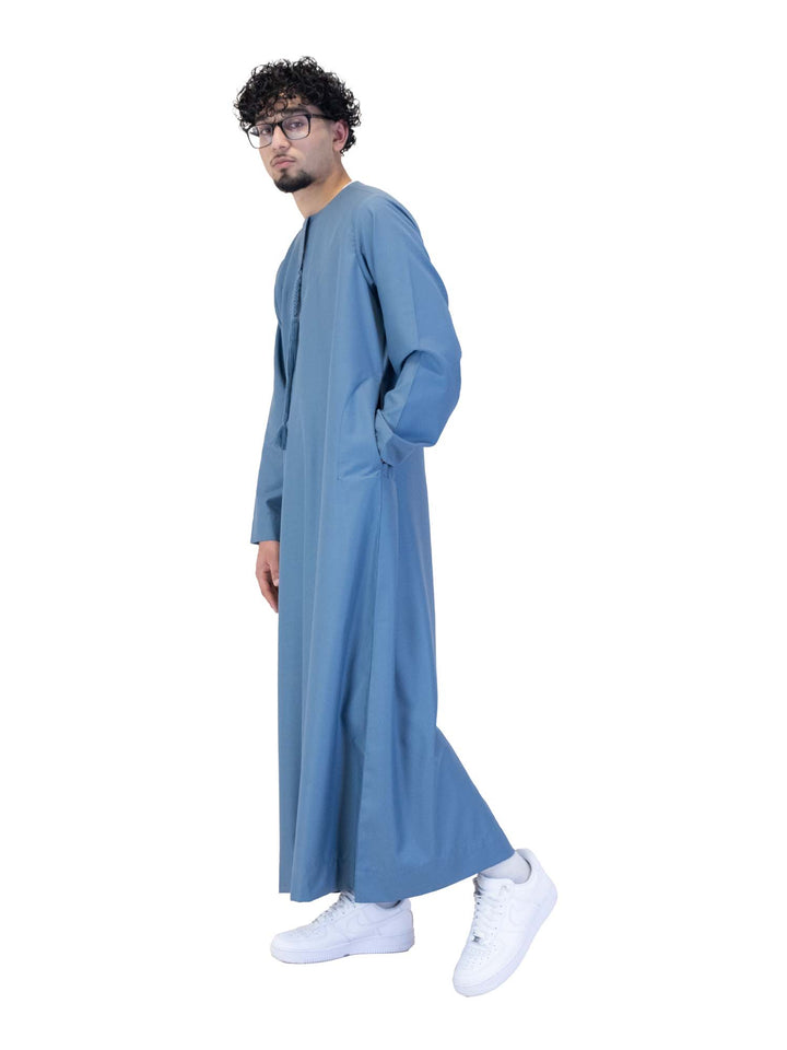 Islamic Impressions Omani Thobe With Tassel