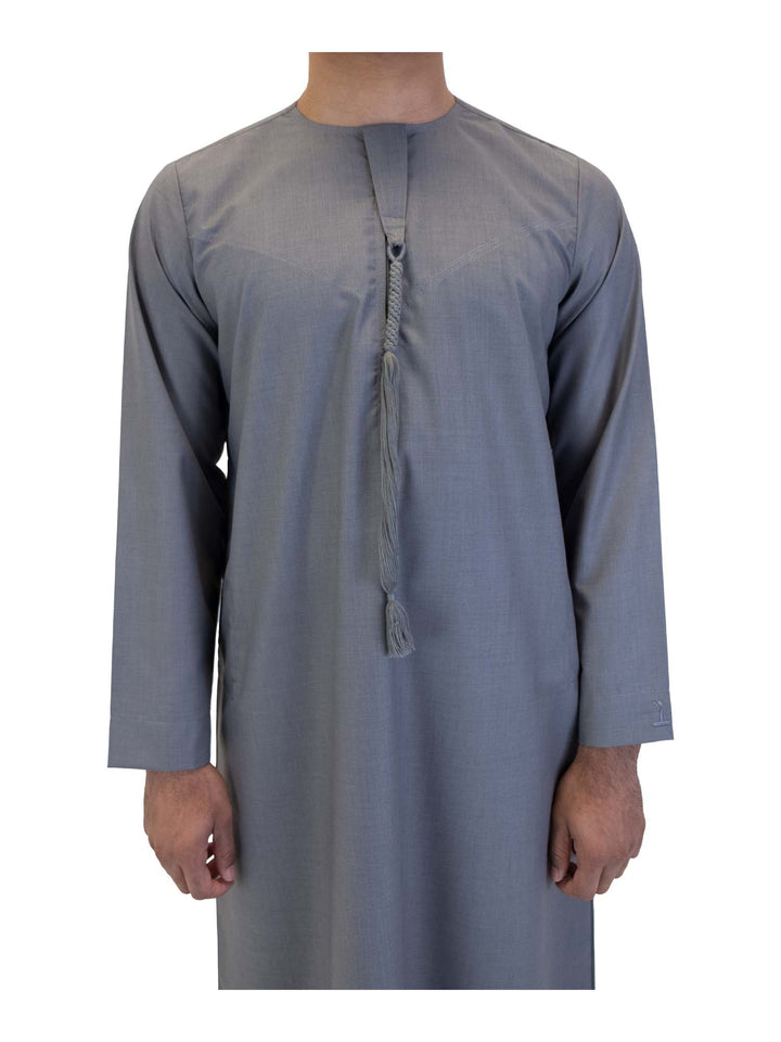 Islamic Impressions Omani Thobe With Tassel - Long Sleeve
